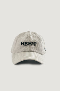 Boné Veludo Cotelê